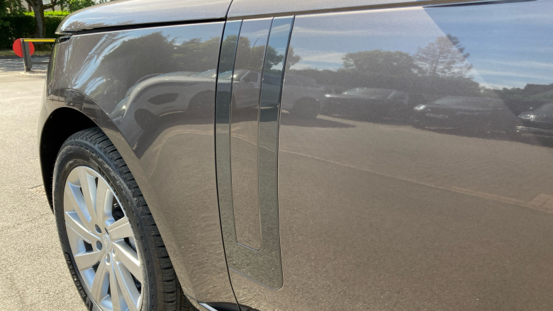 Land Rover Range Rover 3.0 P460e SE 4dr Auto Estate